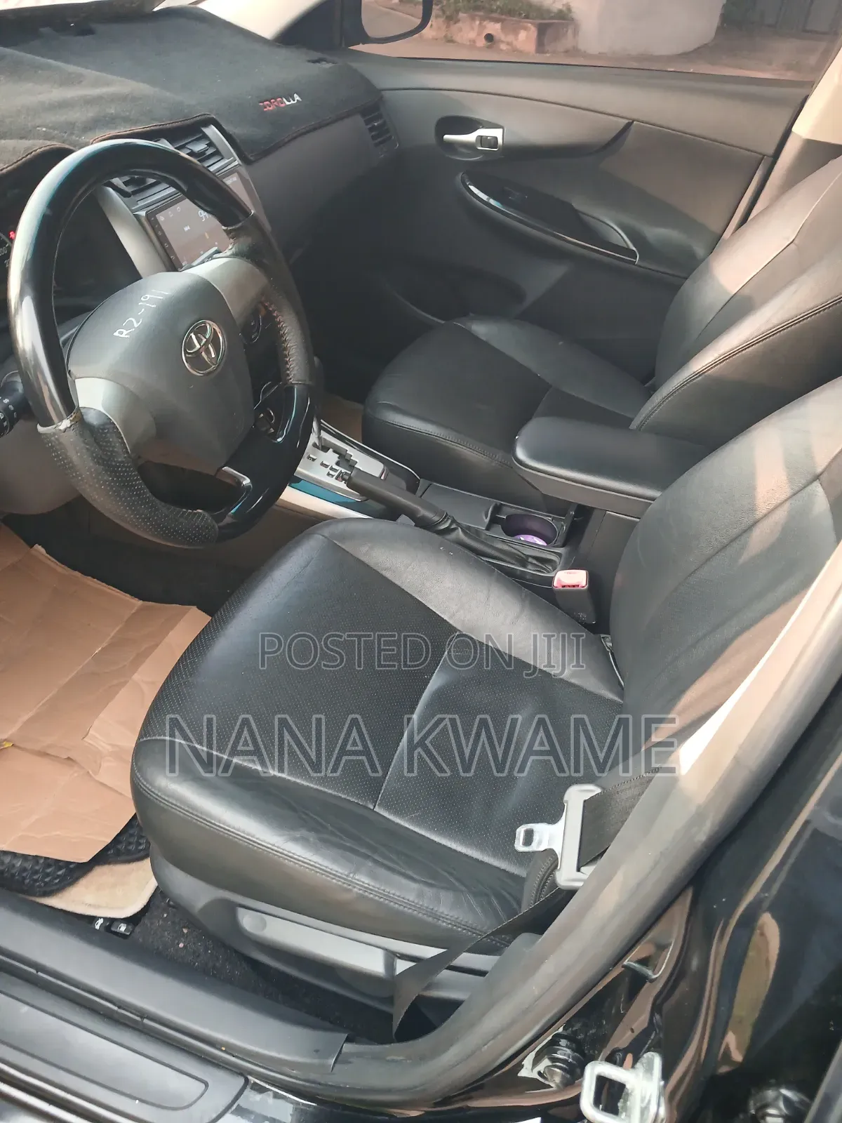 Toyota Corolla 2013 Black