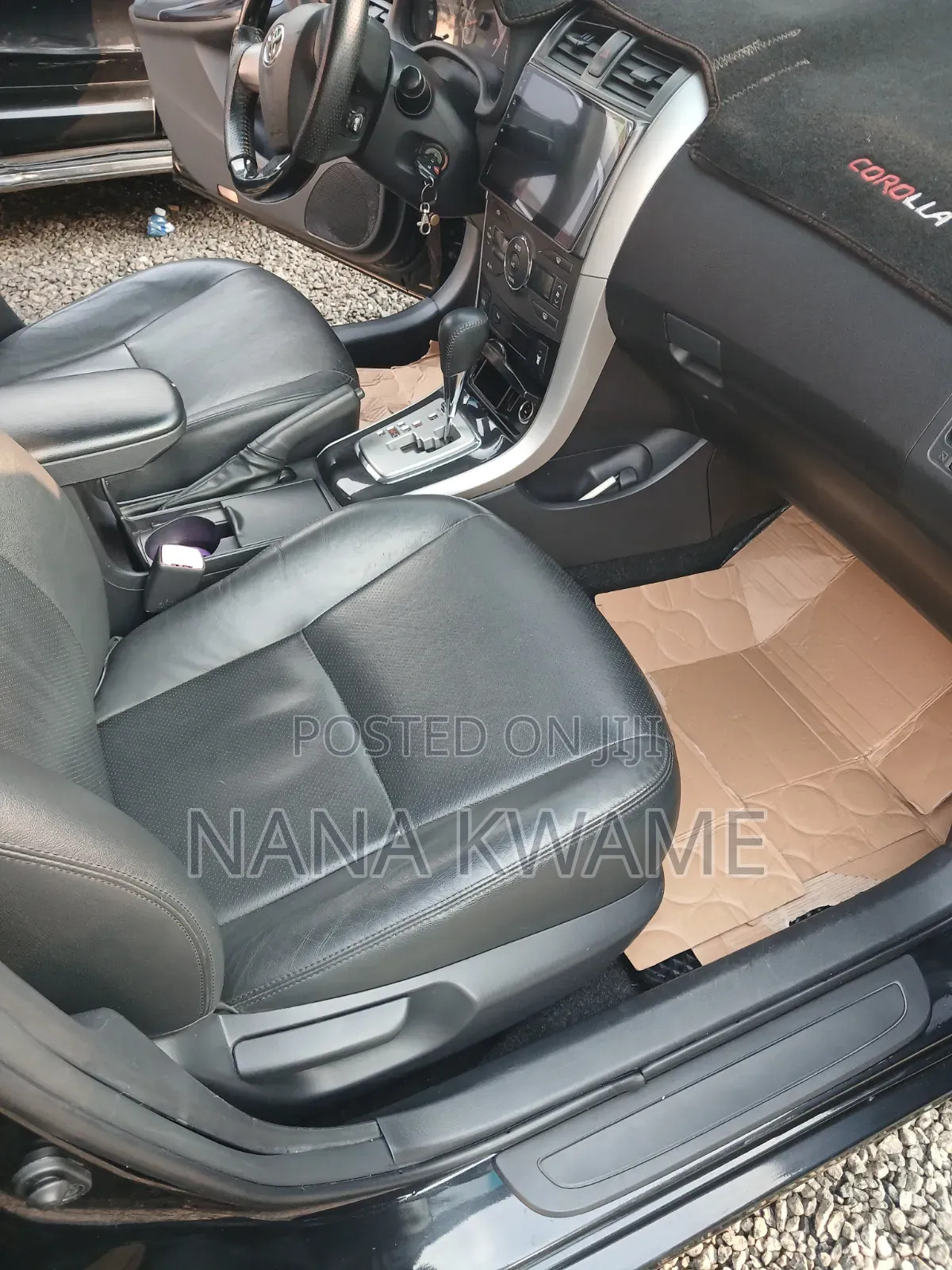 Toyota Corolla 2013 Black