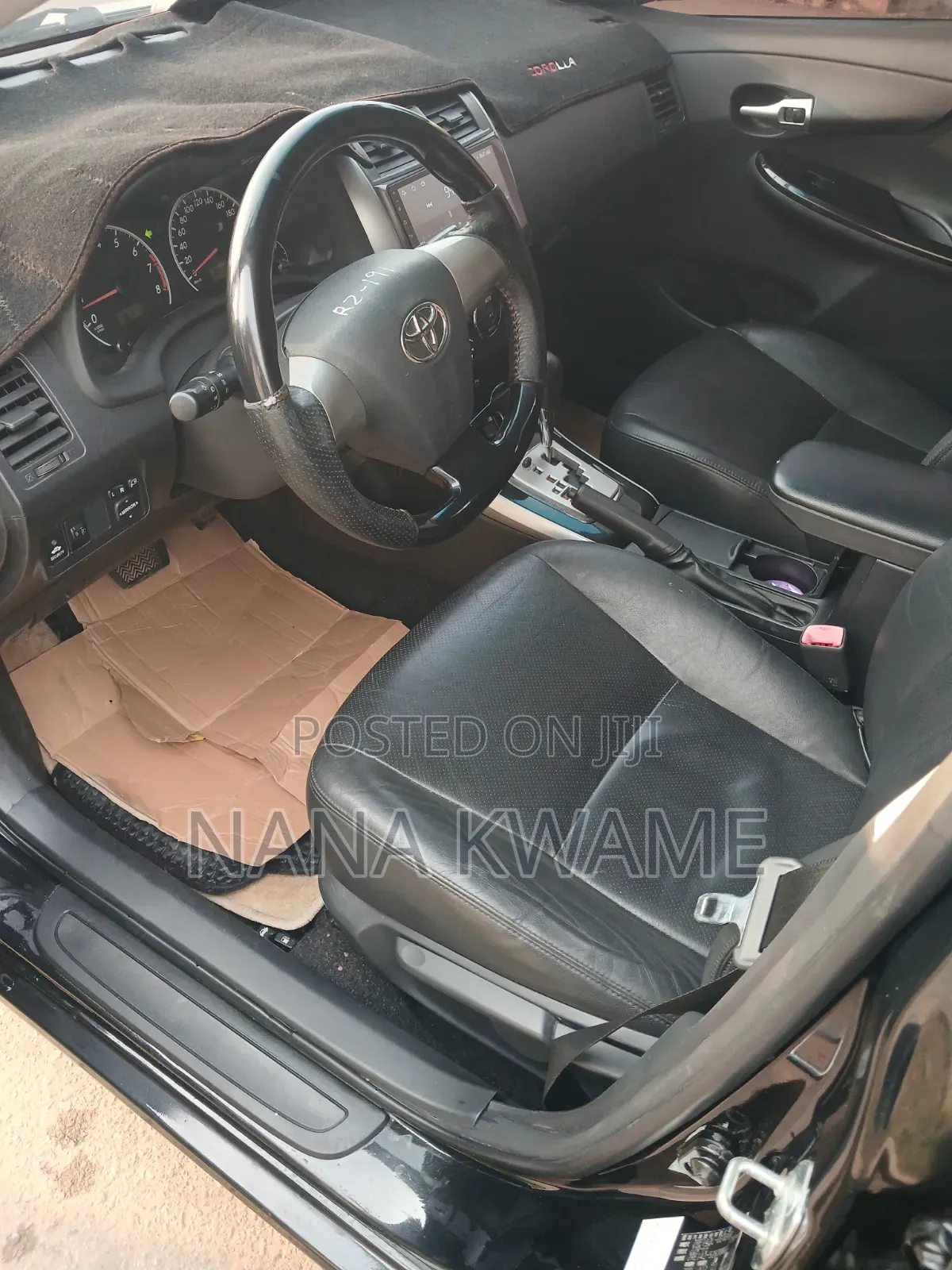Toyota Corolla 2013 Black