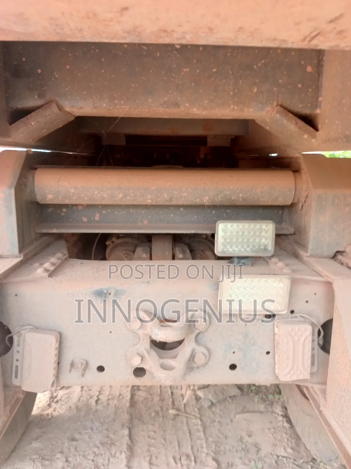 SHACMAN F3000 Tipper Truck – Strong, Reliable Ready for Work