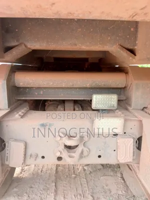 SHACMAN F3000 Tipper Truck – Strong, Reliable Ready for Work