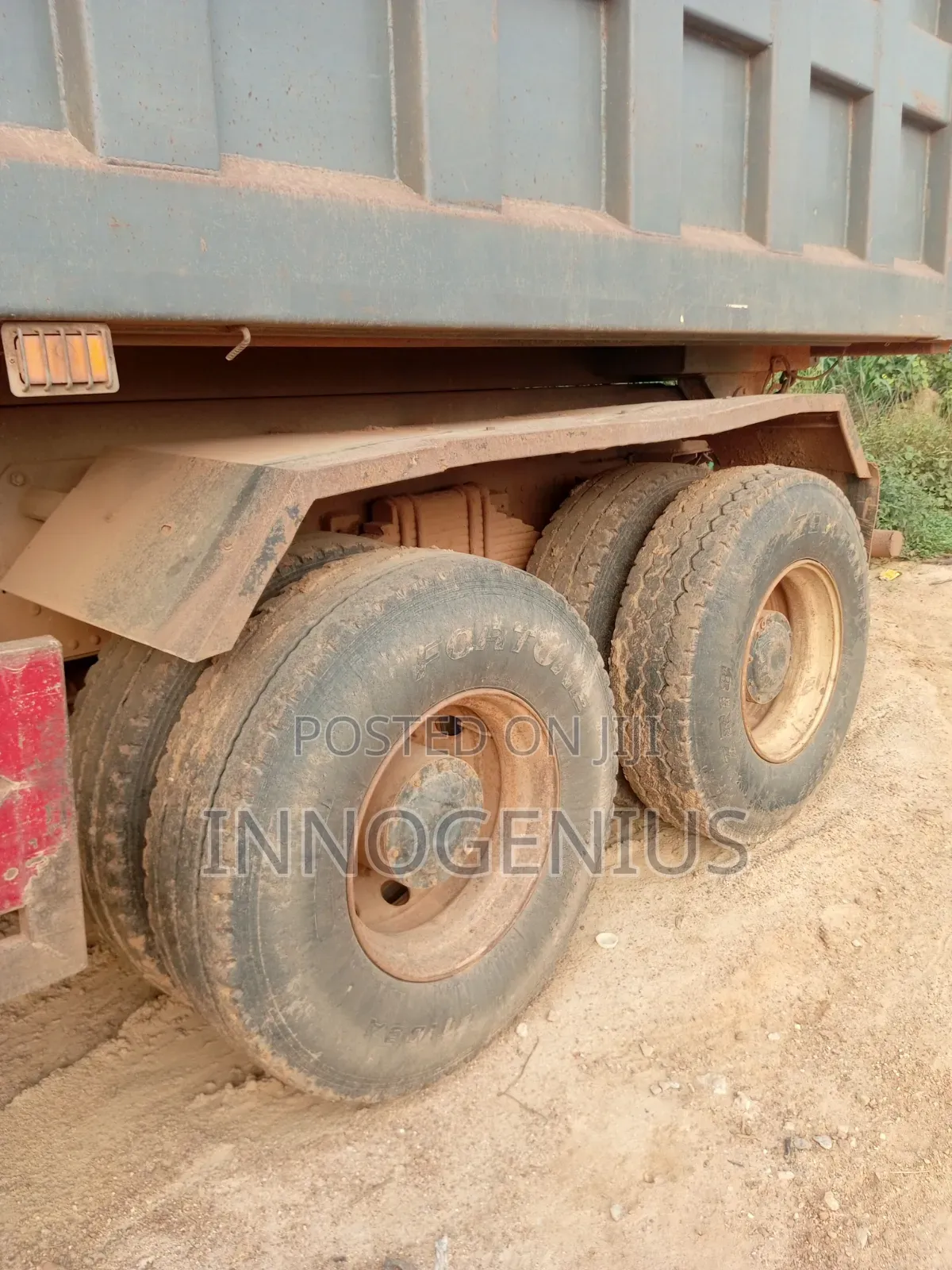 SHACMAN F3000 Tipper Truck – Strong, Reliable Ready for Work