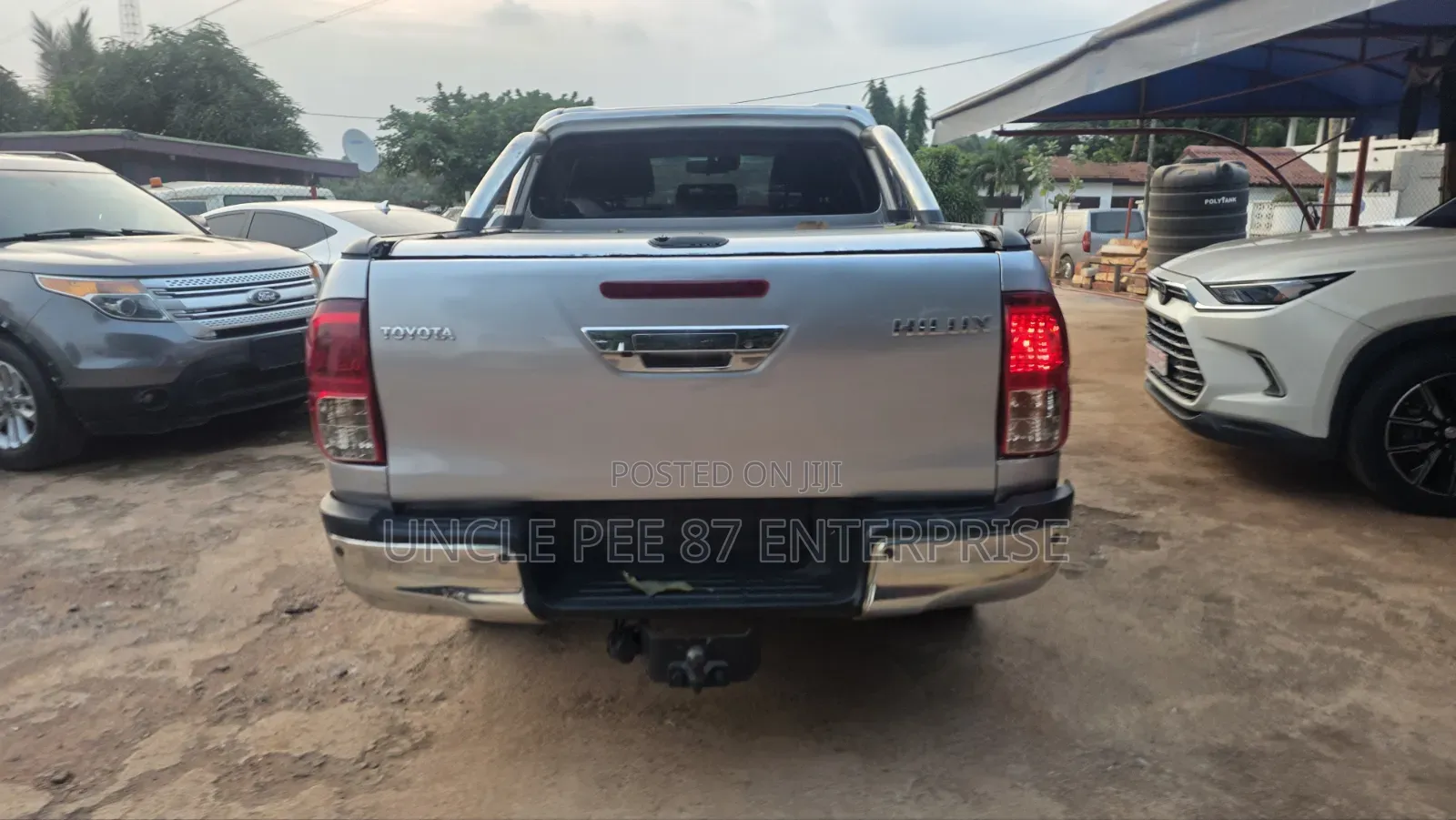 Toyota Hilux 2018 Silver