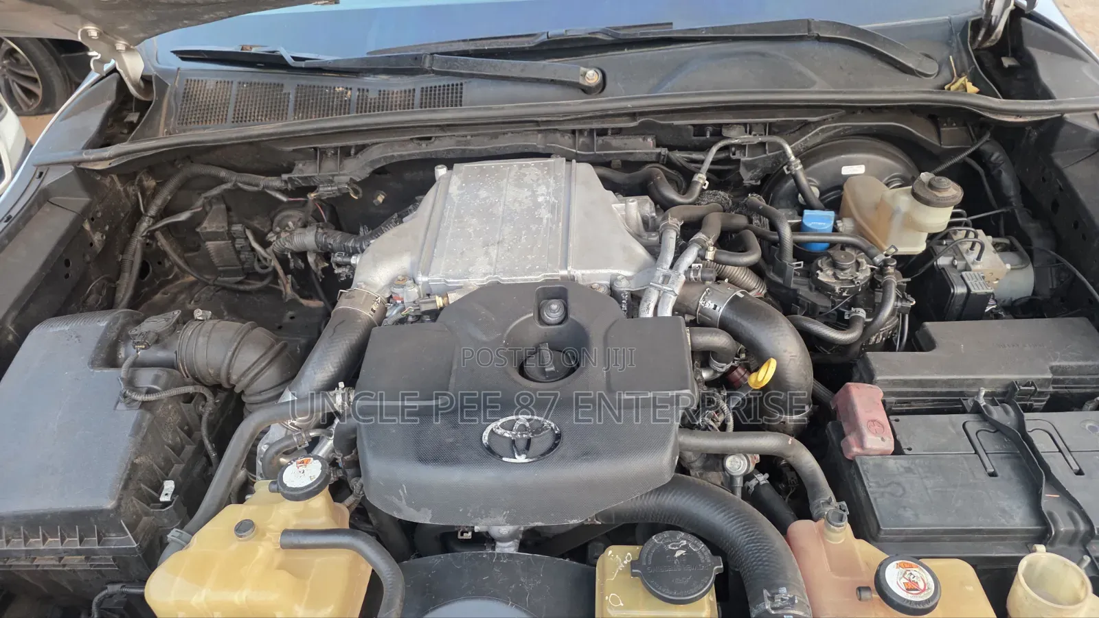 Toyota Hilux 2018 Silver