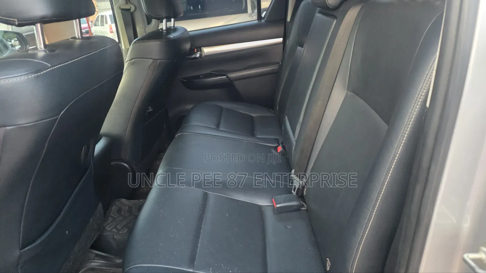 Toyota Hilux 2018 Silver