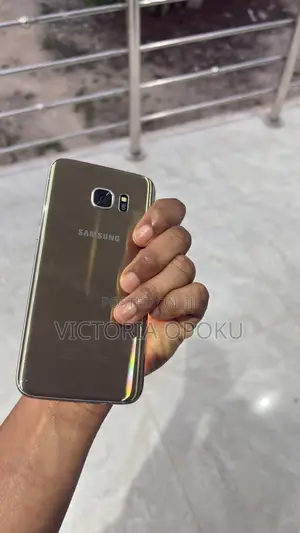 Samsung Galaxy S7 edge 32 GB Gold