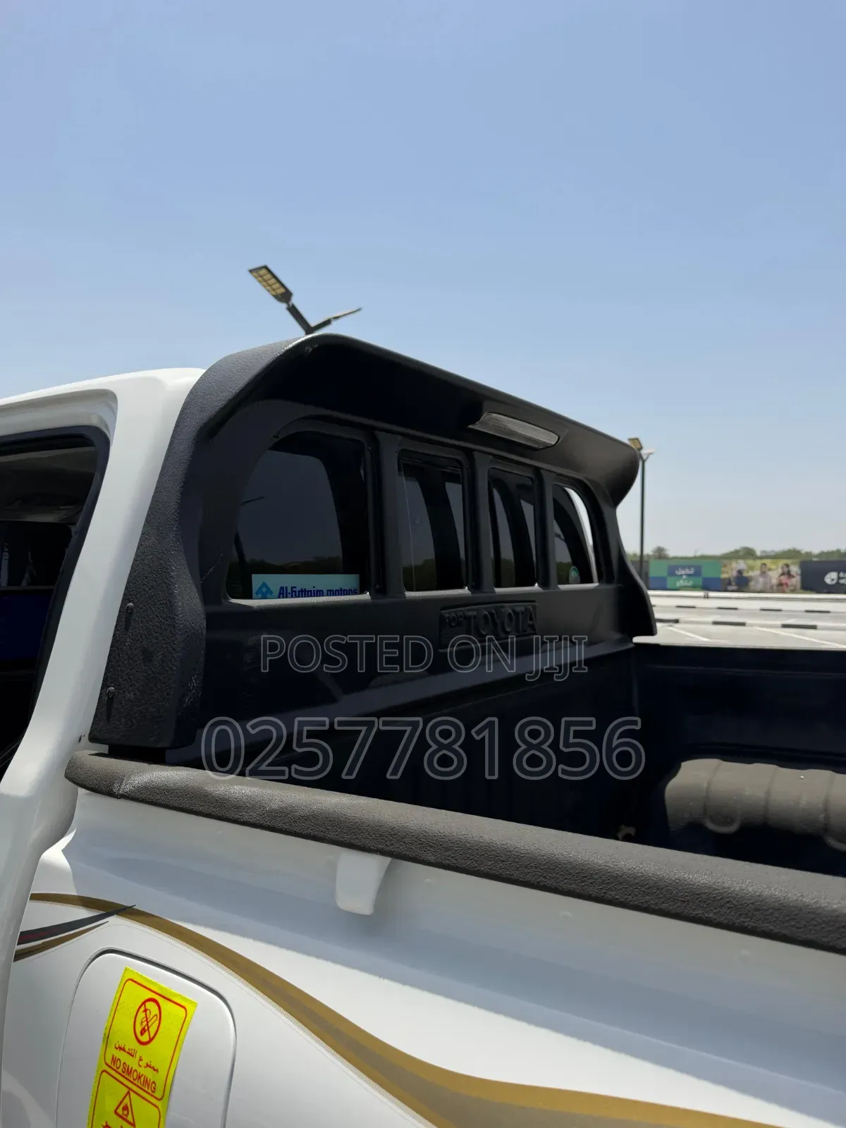 Toyota Hilux 2025 White