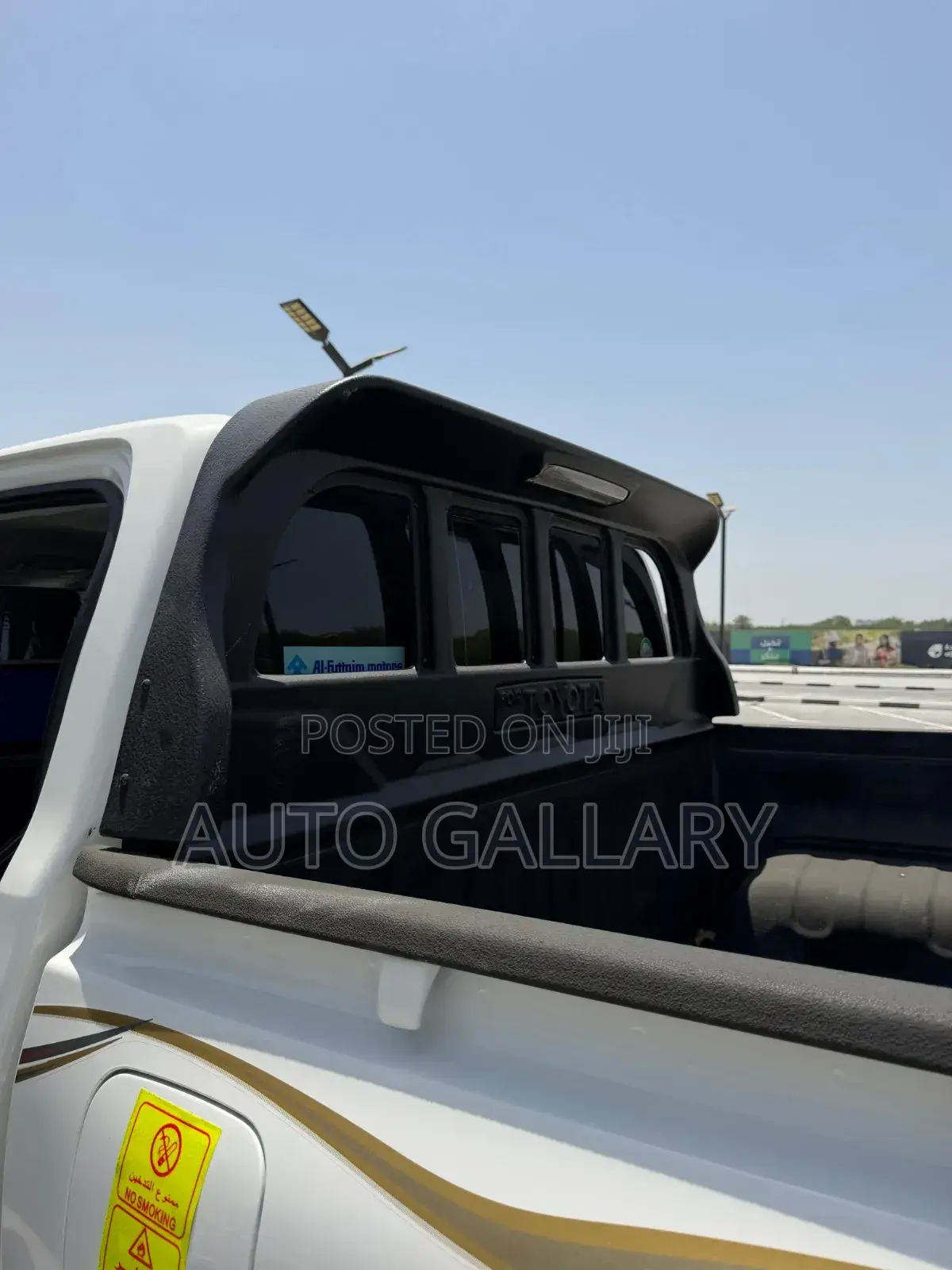 Toyota Hilux 2025 White