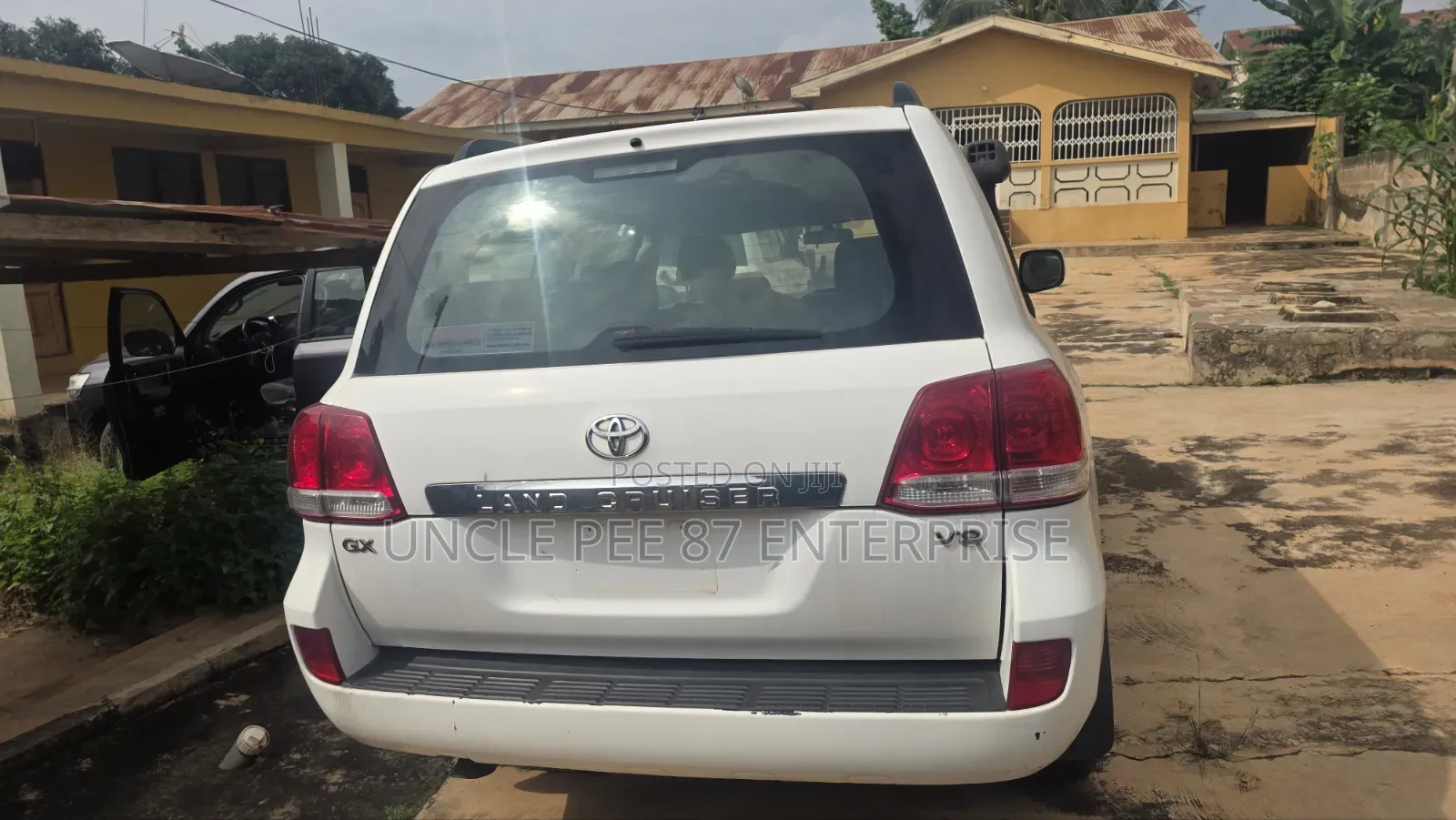 Toyota Land Cruiser 2014 White