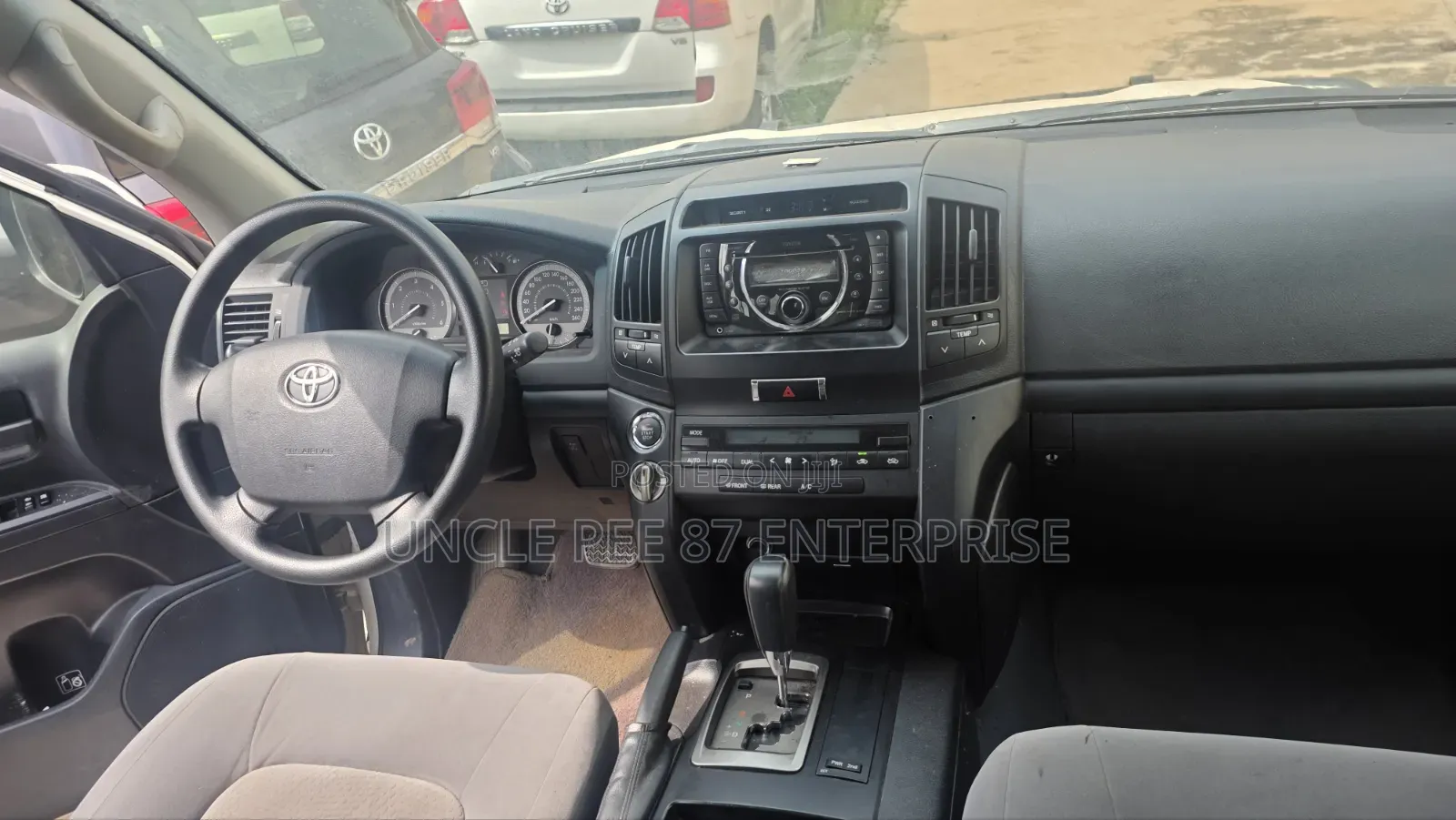 Toyota Land Cruiser 2014 White