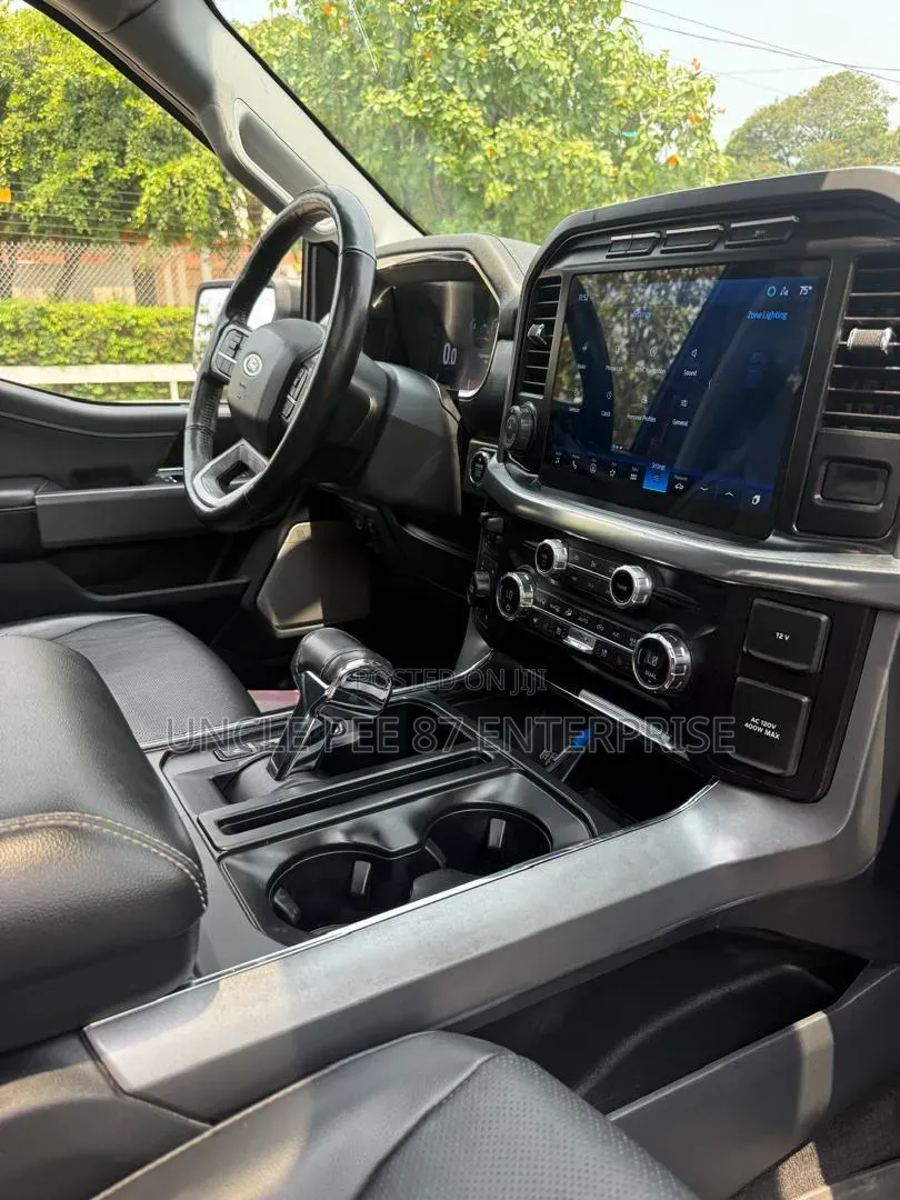 Toyota Land Cruiser 2014 White