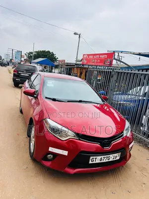 Toyota Corolla 2015 Burgundy