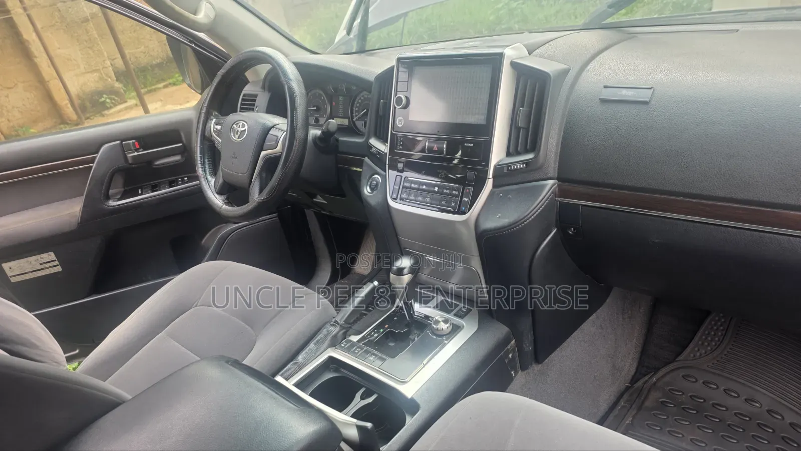 Toyota Land Cruiser 2017 Black