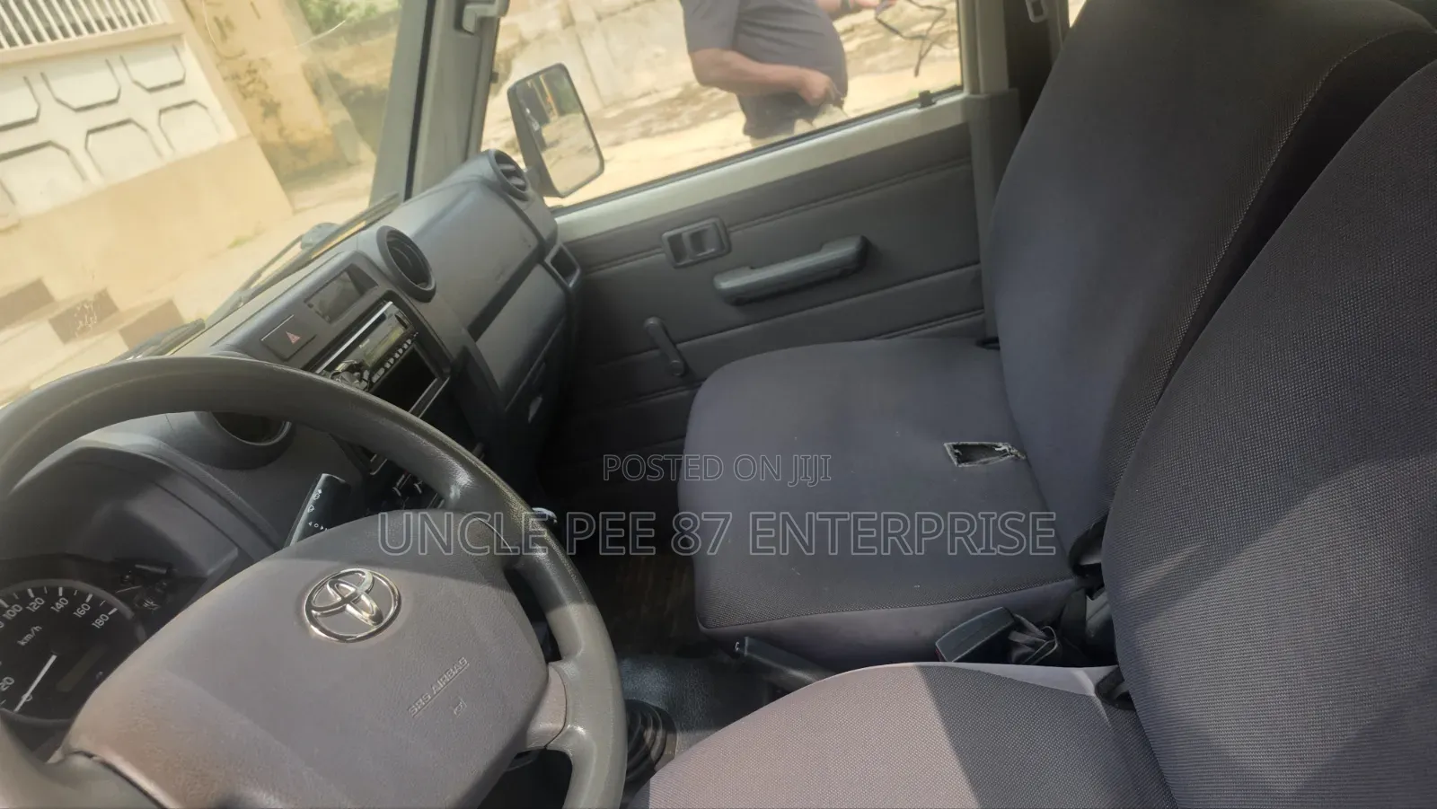 Toyota Land Cruiser 2017 White