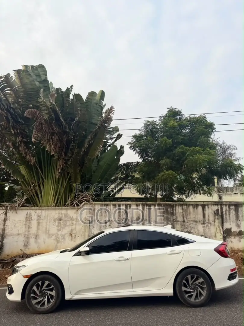 Honda Civic EX 4dr Sedan (2.0L 4cyl) 2017 White