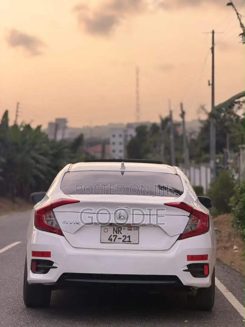 Honda Civic EX 4dr Sedan (2.0L 4cyl) 2017 White