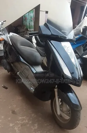 Honda 2023 Blue