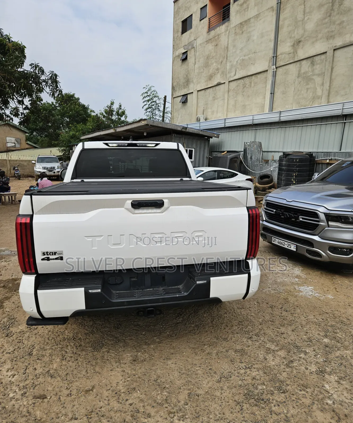 Toyota Tundra 2024 White