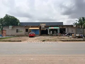 7 Bed With Shops for Sale