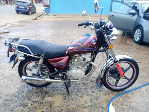 Haojue HJ125-8K 2025 Red