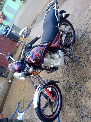 Haojue HJ125-8K 2025 Red