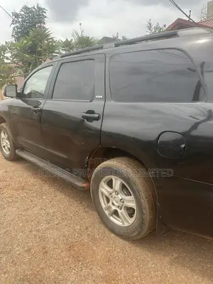 Toyota Sequoia SR5 4dr SUV 4WD (5.7L 8cyl 6A) 2015 Black