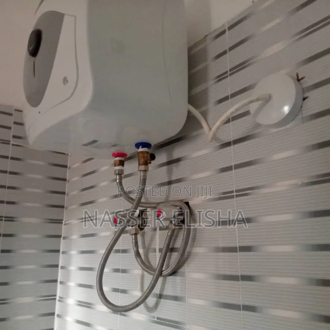 7 Bed With Shops for Sale