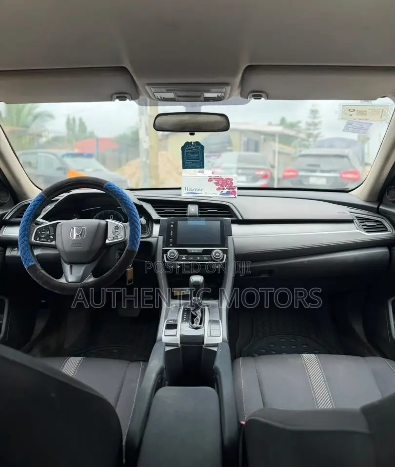 Honda Civic EX 4dr Sedan (2.0L 4cyl) 2017 Silver