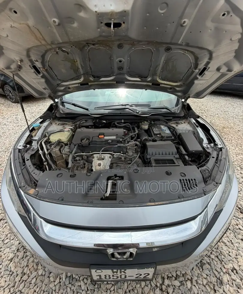 Honda Civic EX 4dr Sedan (2.0L 4cyl) 2017 Silver