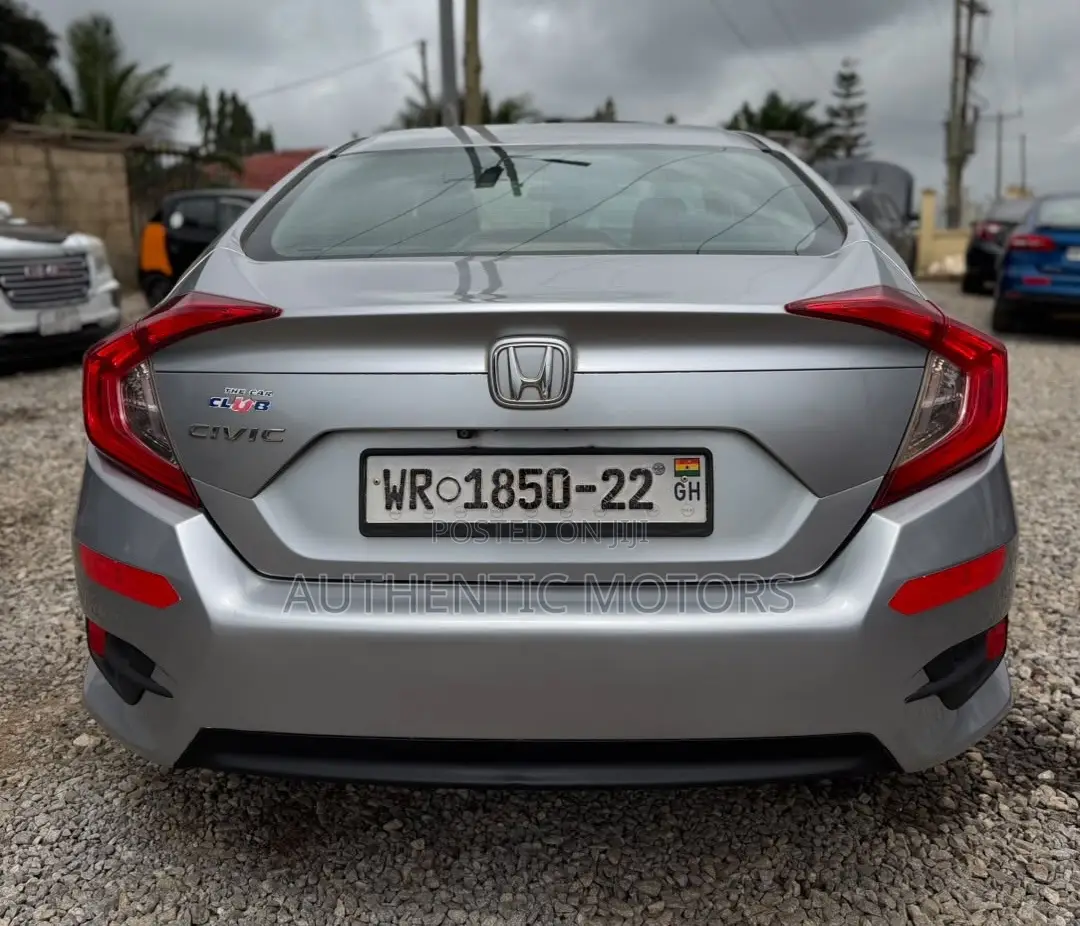 Honda Civic EX 4dr Sedan (2.0L 4cyl) 2017 Silver
