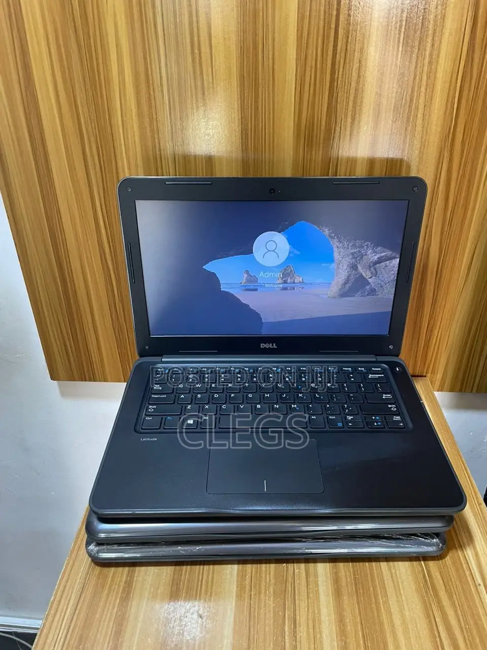 Laptop Dell Latitude 3380 8GB Intel Core i5 SSD 128GB