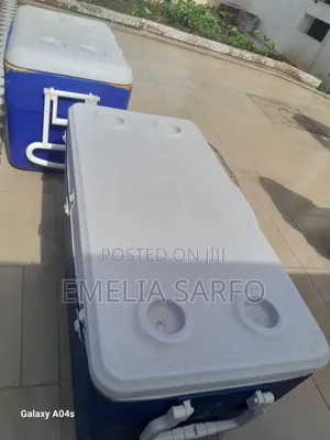 Large Ice Chest/ Chillers
