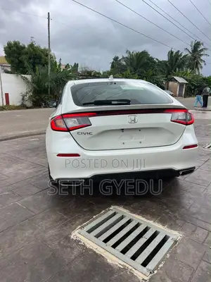 Honda Civic 2023 White