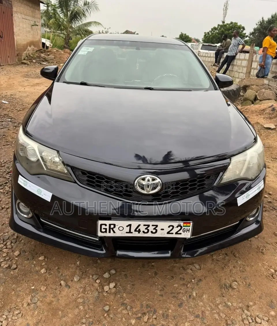 Toyota Camry 2014 Black