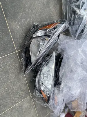 Yaris IA 2016,2017,2018,2019,2020 Headlight