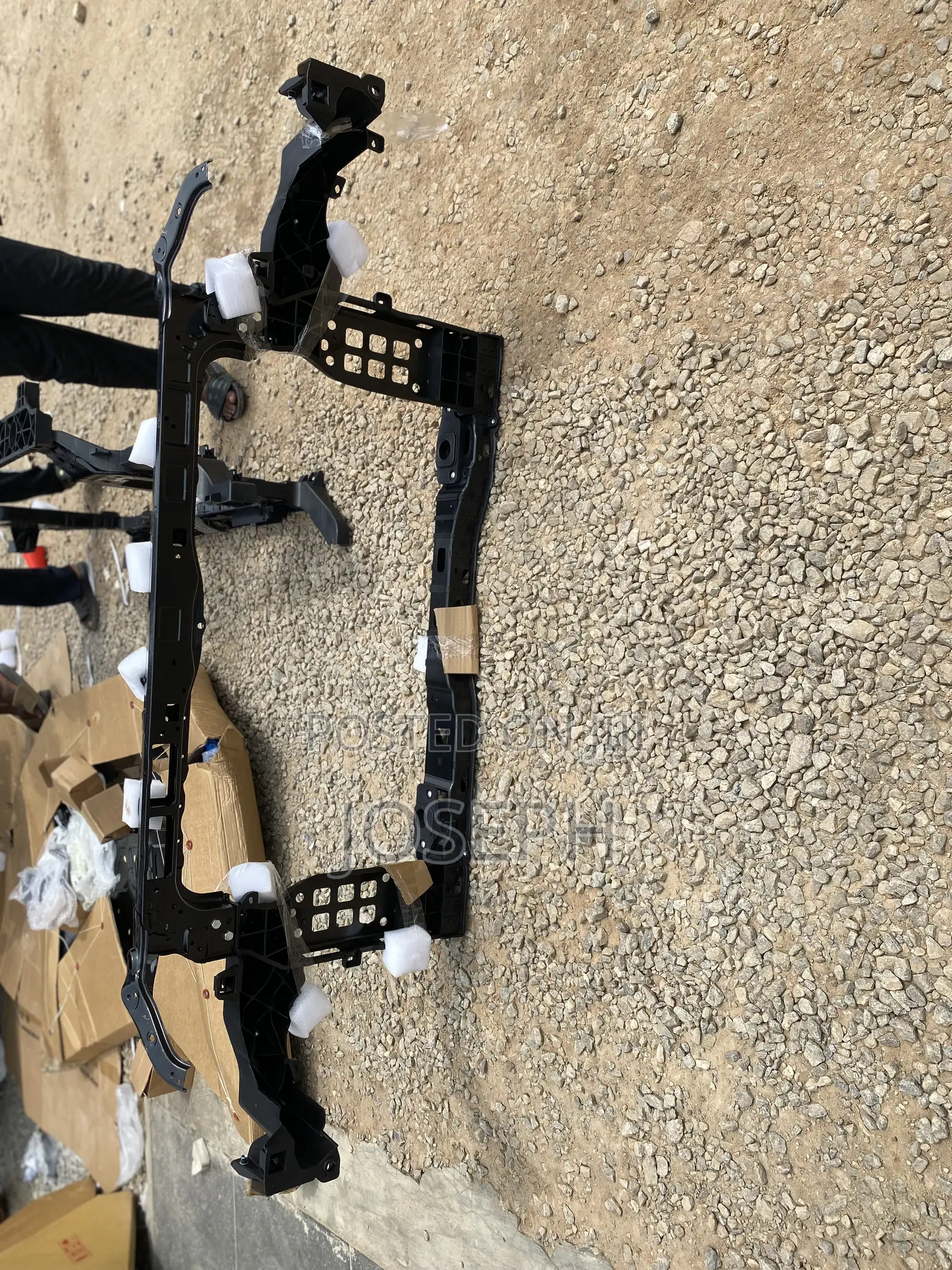 Santa Fe 2013,2014,2015,2016,2017,2018 Radiator Support