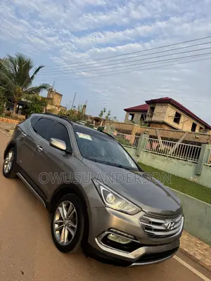 Hyundai Santa Fe 2017 Brown