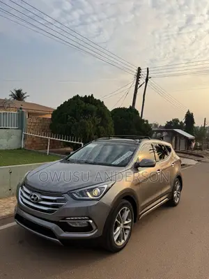 Hyundai Santa Fe 2017 Brown
