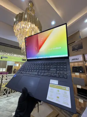 Laptop Asus Vivobook 15 16GB Intel Core i7 SSD 512GB