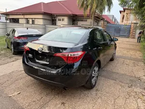 Toyota Corolla 2019 Black