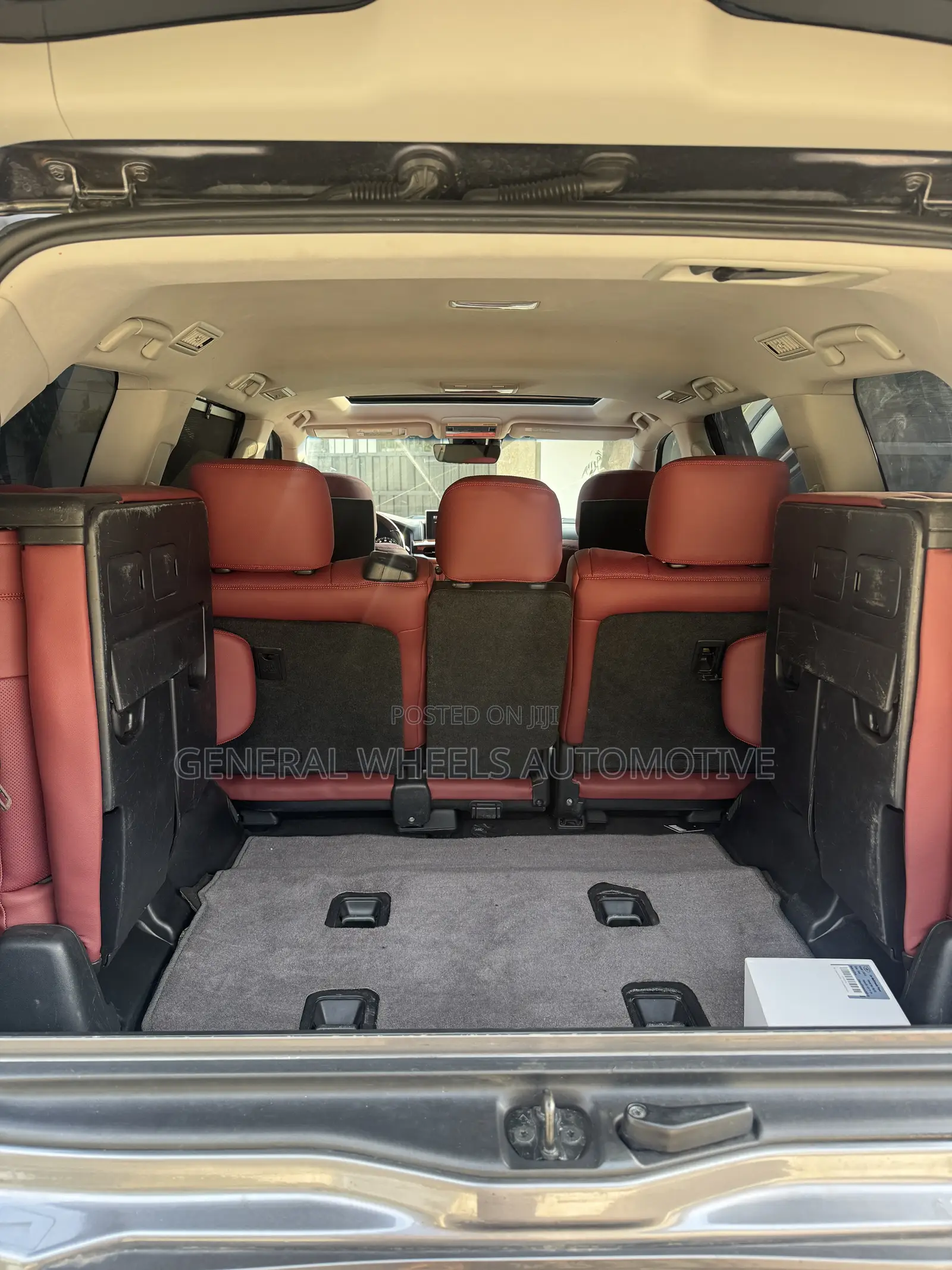 Lexus LX 570 AWD 2020 Gray