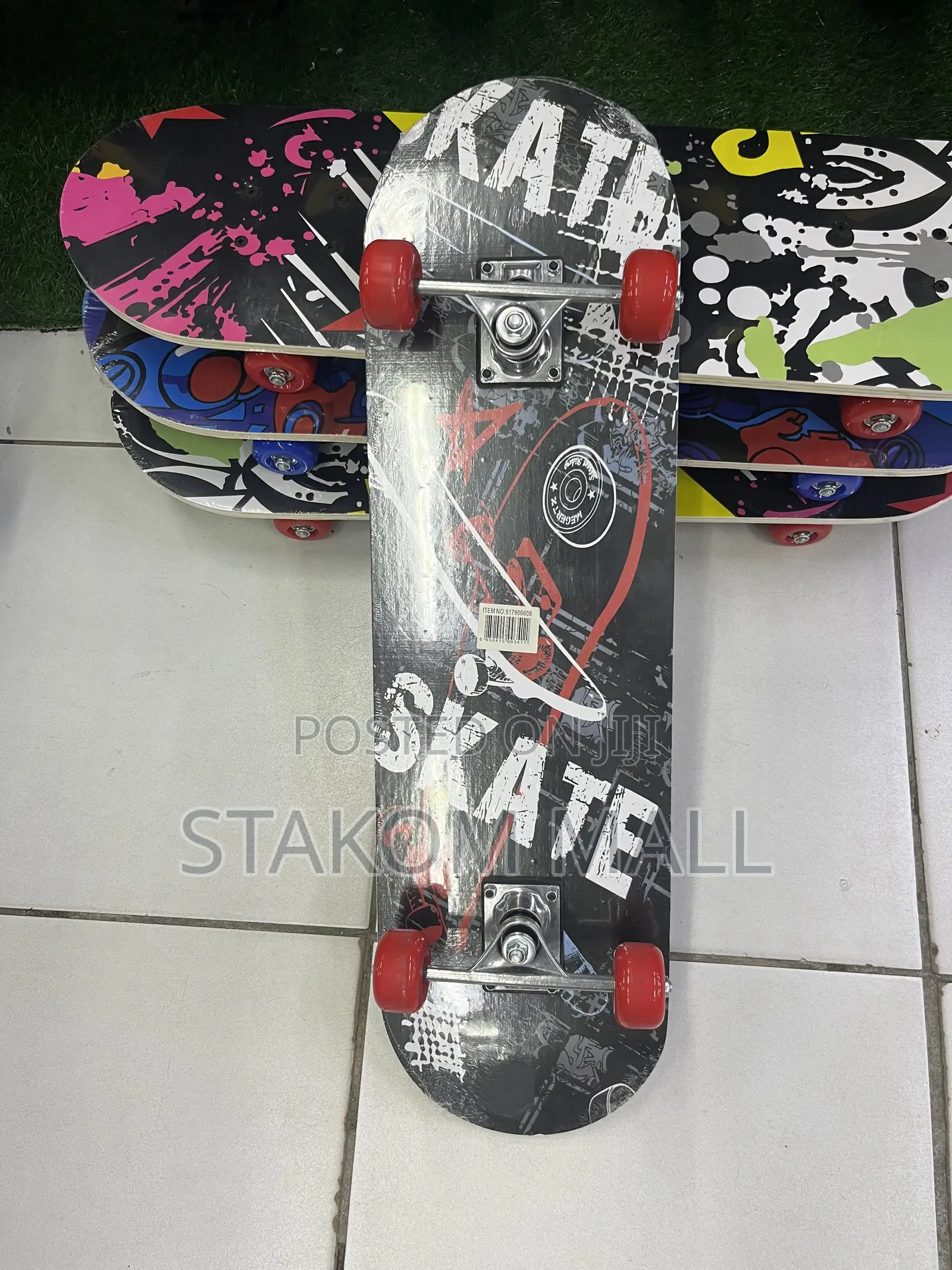 Skateboard