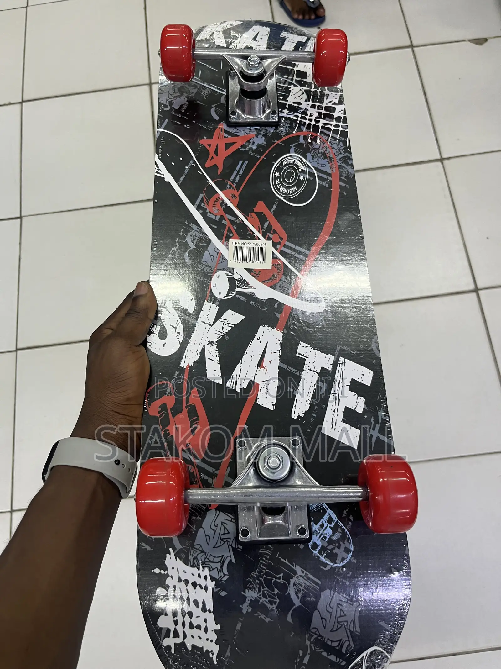Skateboard