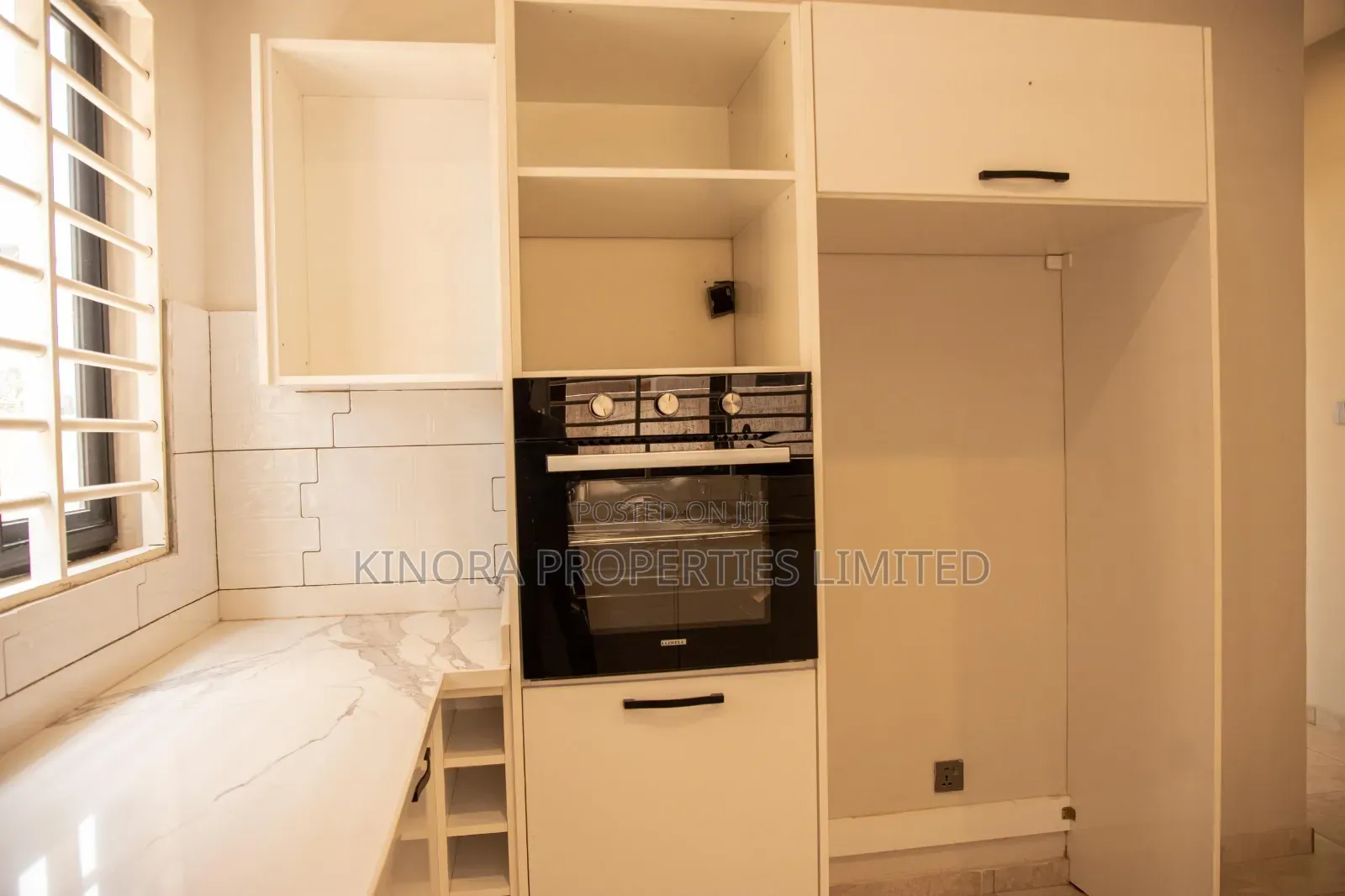 4bdrm Duplex in Hatso Kfc, Papao for sale