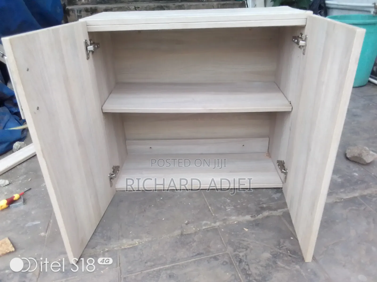 Modern Kechen Carbinet