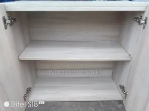 Modern Kechen Carbinet