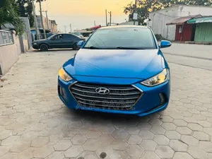 Hyundai Elantra 2017 Blue