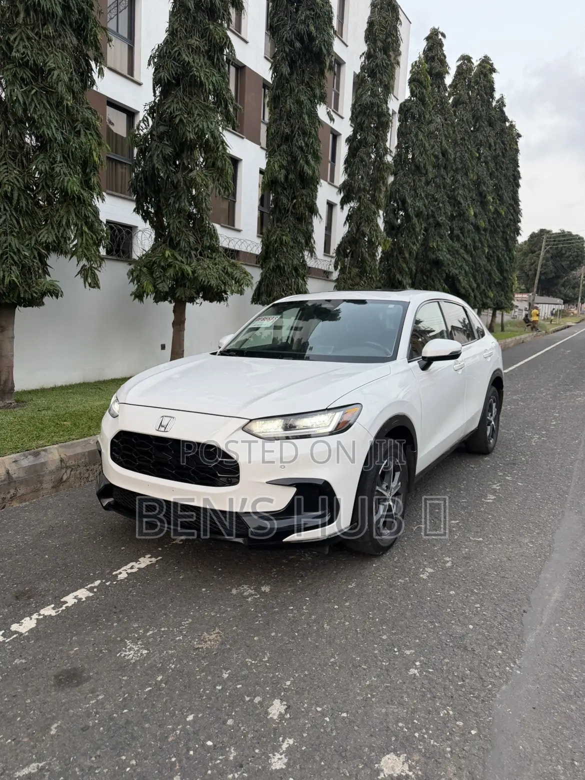 Honda HR-V EX-L AWD CVT w/o BSI 2025 White