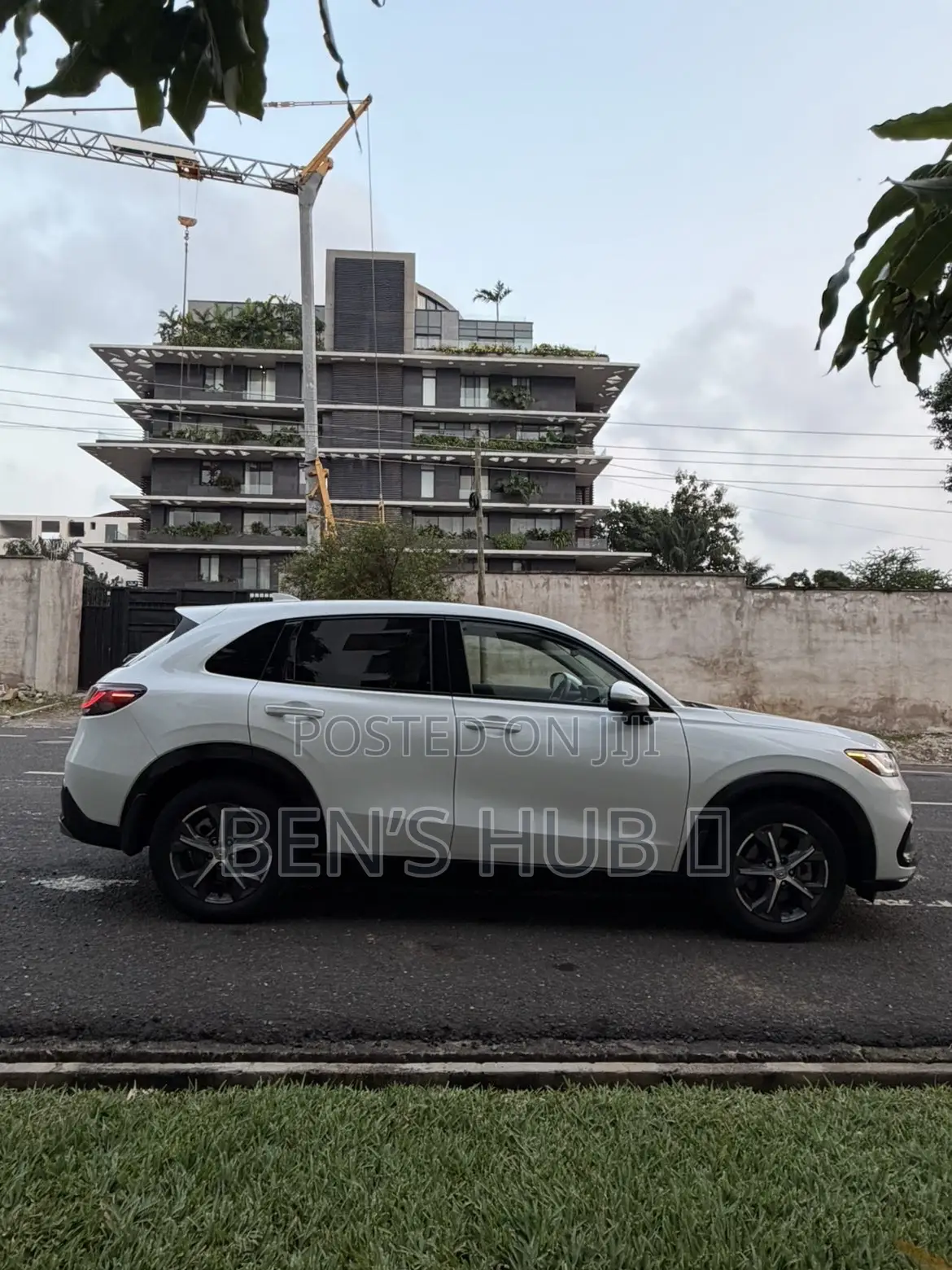 Honda HR-V EX-L AWD CVT w/o BSI 2025 White