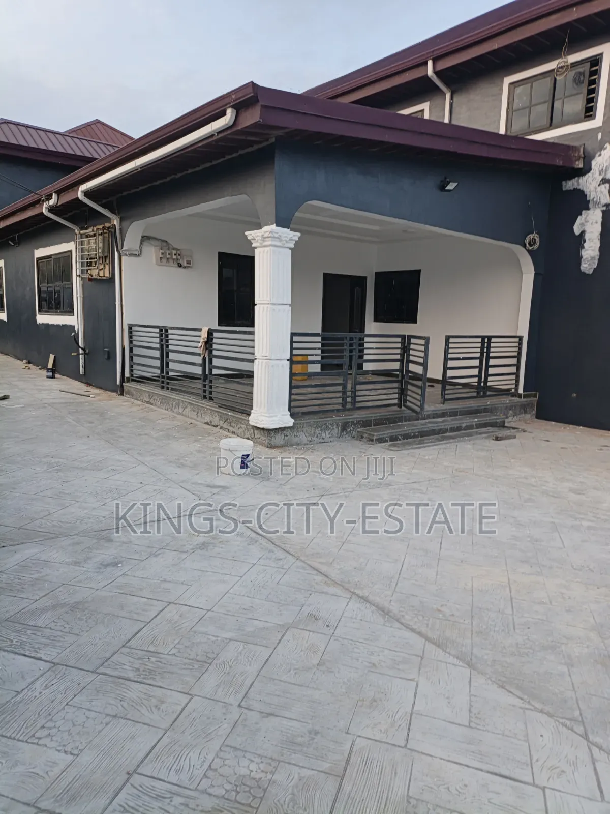 2bdrm Apartment in Odumasi Sanitra, Amasaman for rent